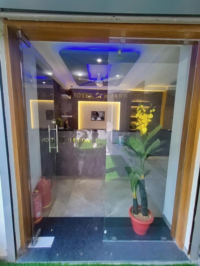 Hotel Lee Park Ahmedabad Exterior foto