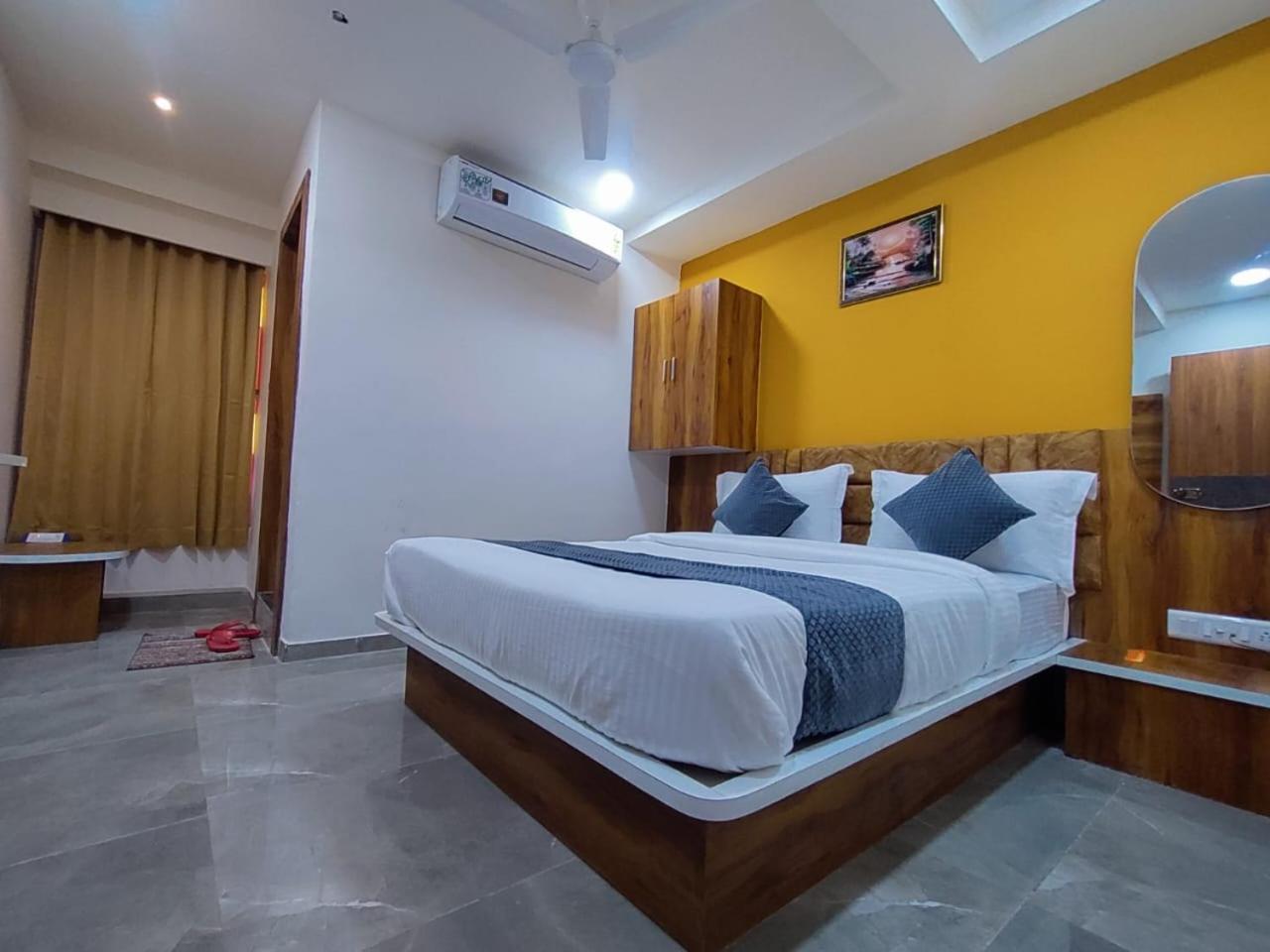 Hotel Lee Park Ahmedabad Exterior foto